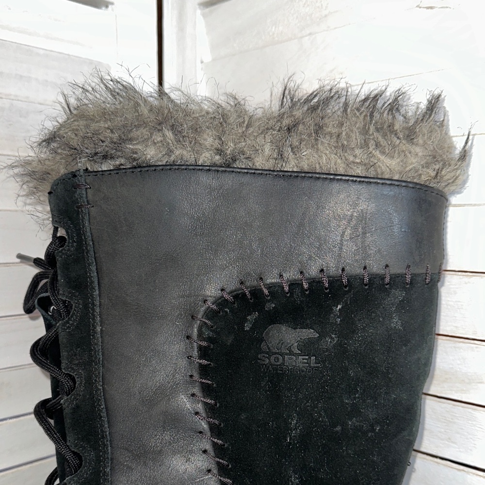 Sorel Black and Gray Women's Winter Boots - Picture 3 of 9
